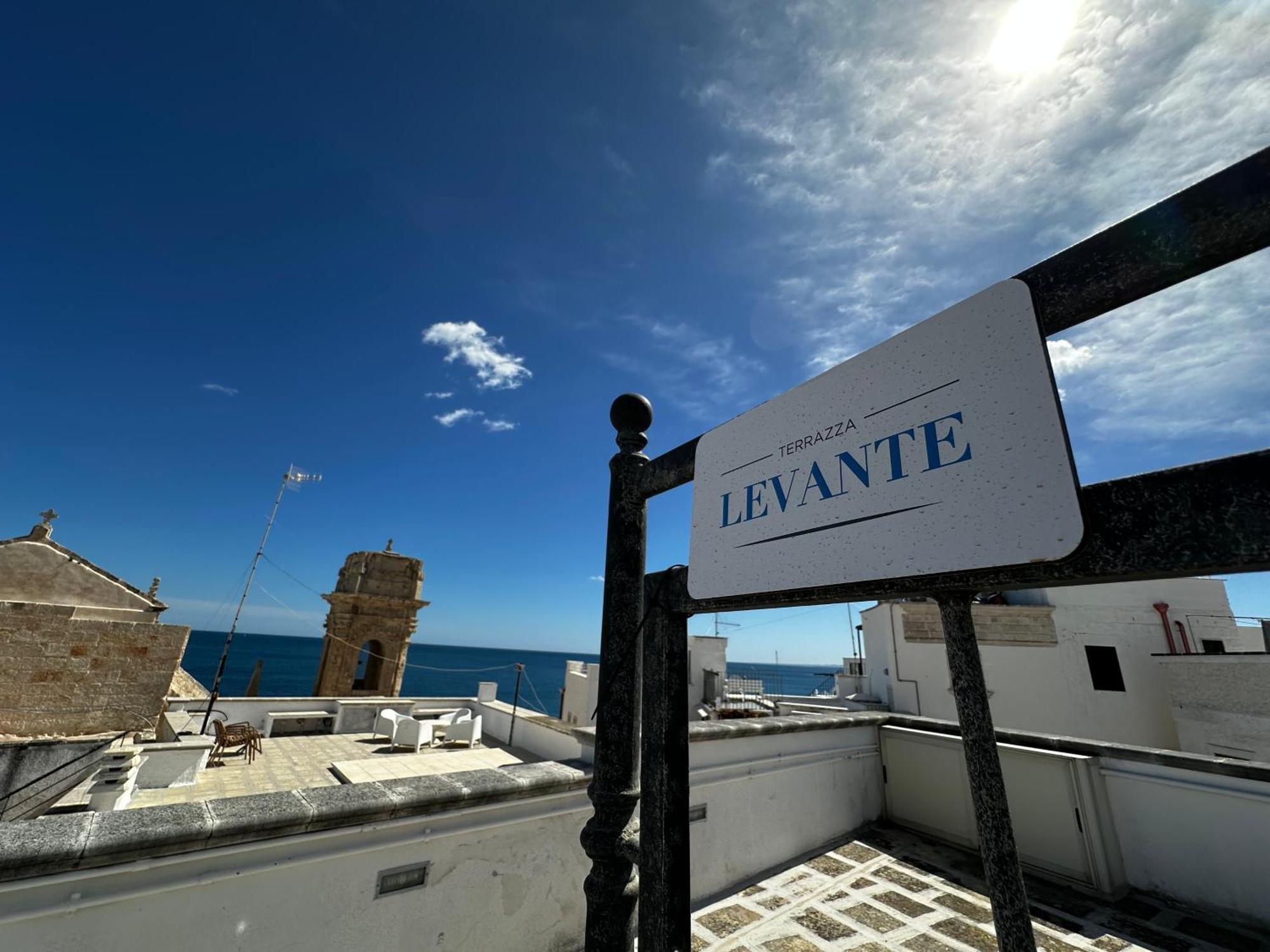 Casa Vacanze San Salvatore Centro Storico Monopoli Exterior photo